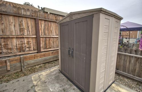 39 Clipper Ln, Modesto CA  95356-1711 exterior