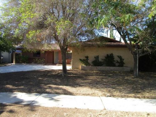 1820 Jenner St, Lancaster, CA 93534-2026