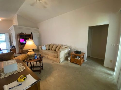 2037 Lauren Rd, Apopka, FL 32703-3663
