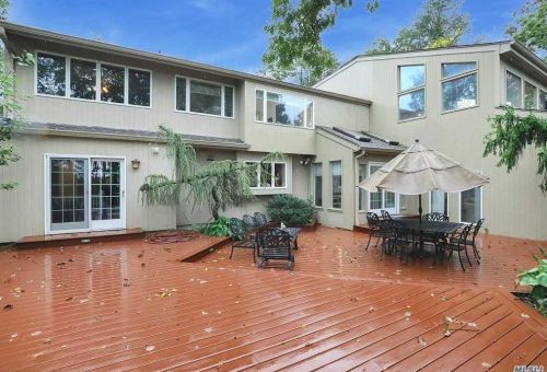 18 Phaetons Dr, Huntington Station, NY 11747-2024