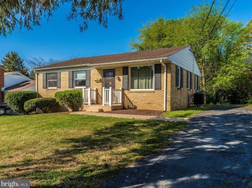 524 Brooke St, Charles Town WV  25414-1106 exterior