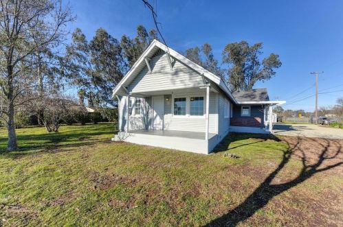 5601 20th St, Rio Linda, CA 95673-5310