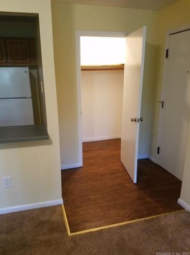 3006 Madison Ave, Bridgeport CT  06606-2065 exterior