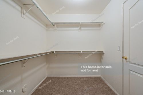 837 Cathy Dr, Gilbert AZ 85296-3639 exterior