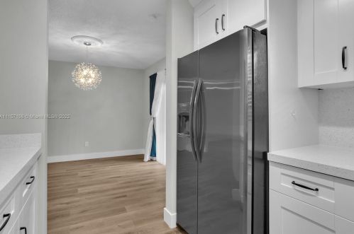 7720 35th St, Hollywood FL  33024-2213 exterior