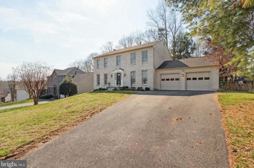 11824 Troika Ct, Woodbridge VA  22192-6282 exterior