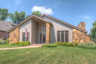 7306 Fulton Ave, Tulsa, OK 74136-7107