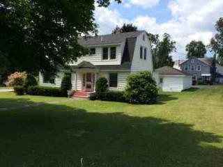 3121 Plank Rd, Grover Hills, NY 12956-1052