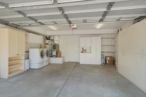 955 Agate St, San Diego CA  92109-1175 exterior