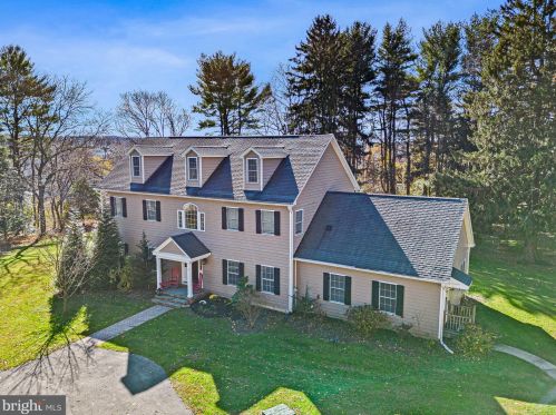 7 Tanguy Rd, Glen Mills, PA 19342-1603