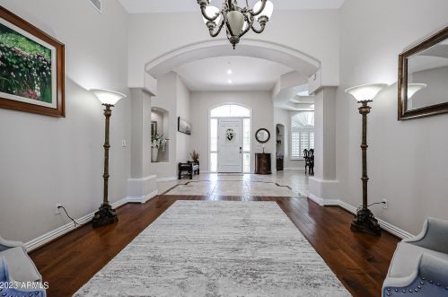 9610 Laurel Ln, Scottsdale AZ 85254-4901 exterior