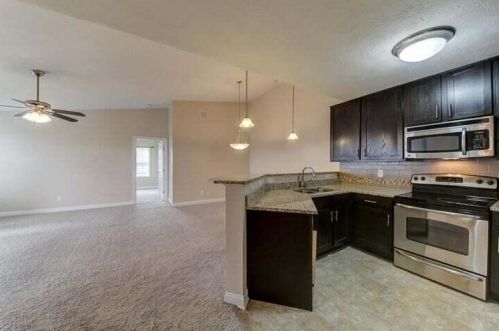 613 Ivy Ridge Dr, Newport, KY 41076-8846