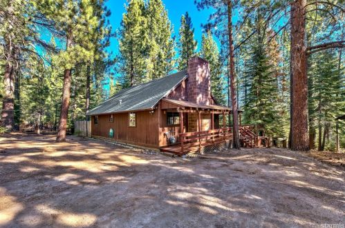 887 Julie Ln, South Lake Tahoe, CA 96150-6338