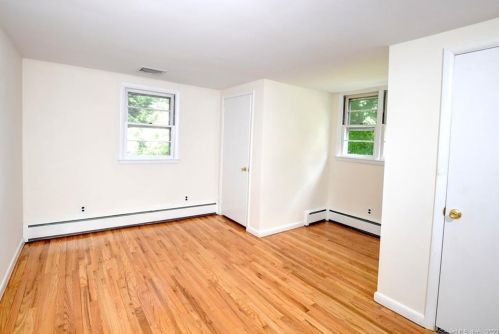 239 Rocks Rd, Norwalk CT  06851-1117 exterior