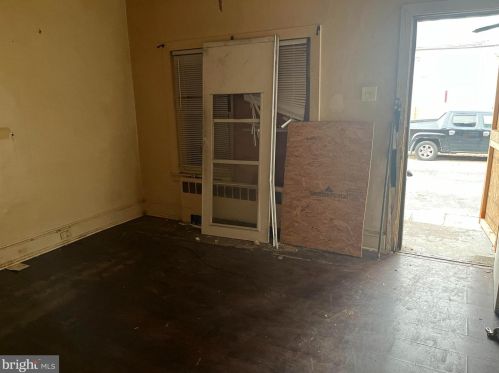 1270 Jackson St, Camden NJ  08104-3526 exterior