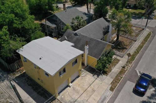 1347 9 Ave, Saint Petersburg FL  33705-1220 exterior