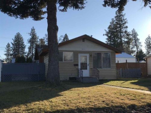 3111 Lacrosse Ave, Spokane WA  99207-1753 exterior