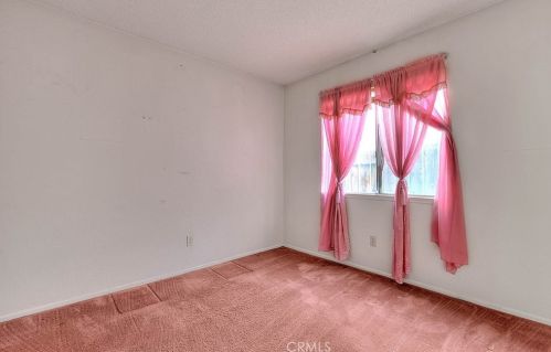 2379 Mountain Woods St, Colton CA  92324-4536 exterior