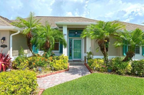 1025 Southlakes Way, Vero Beach, FL 32968-7534