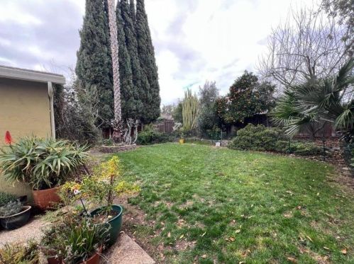 1132 Lynhurst Way, San Jose, CA 95118-1839