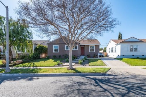 4537 Levelside Ave, Lakewood, CA 90712-3651