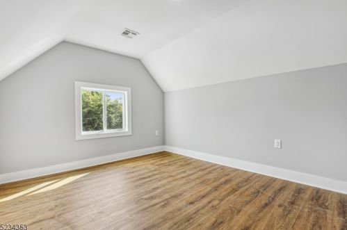193 Tooker Ave, Springfield NJ  07081-1634 exterior
