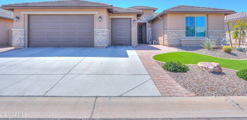 4763 Buckskin Dr, Eloy, AZ 85131-8009