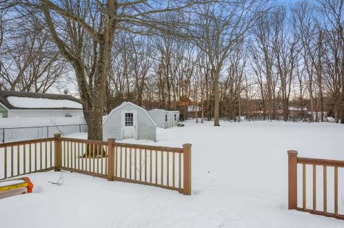 184 8th Ave, Holtsville NY  11742-2344 exterior