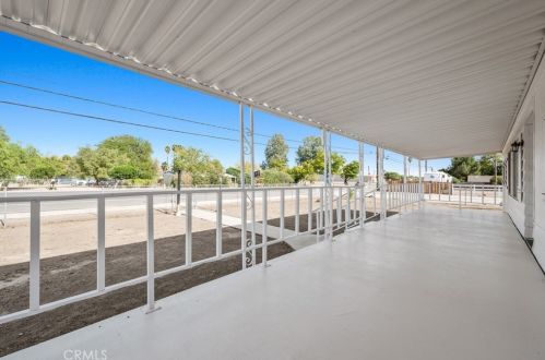 19841 Grand Ave, Lake Elsinore CA  92530-6432 exterior