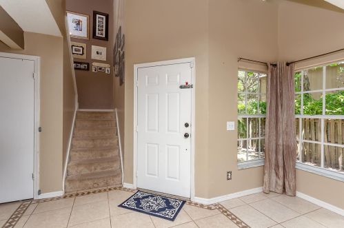 3682 Fremantle Dr, Palm Harbor, FL 34684-3069