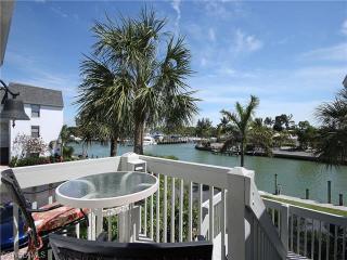 760 Sextant Dr, Sanibel FL  33957-3825 exterior