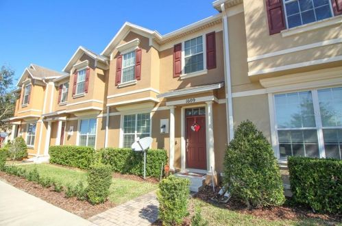 1609 Bonnie Rue Ln, Casselberry, FL 32707-2425