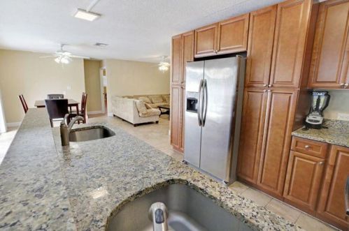 3943 4th Ave, Boca Raton FL  33431-5718 exterior