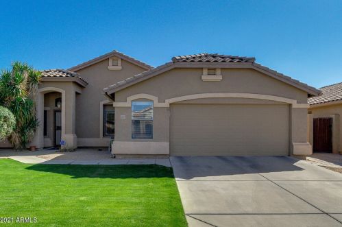 2269 Robin Ln, Gilbert, AZ 85296-2125
