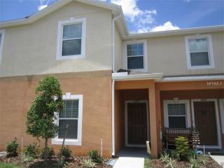 4080 Winding Vine Dr, Lakeland, FL 33812-2200