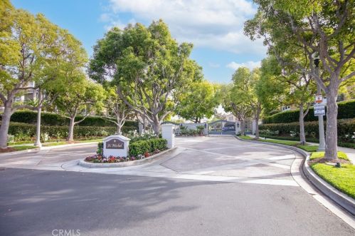 1 Belfort, Newport Beach CA  92657-1075 exterior
