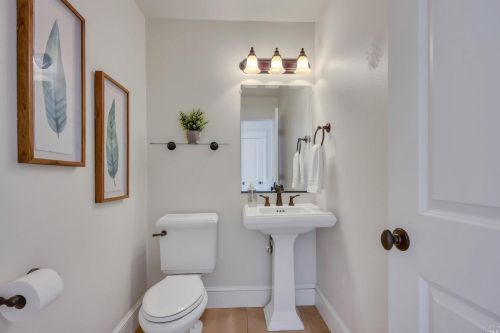 18640 Glenwood Rd, Middletown CA  95467-8246 exterior