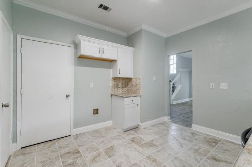 1732 Prescott Dr, Lewisville TX  75028-2078 exterior