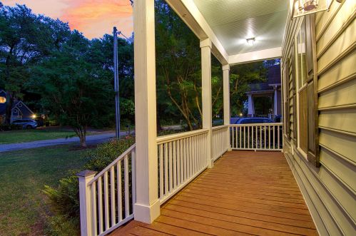 1143 Freelock Dr, Mount Pleasant SC  29464-4115 exterior