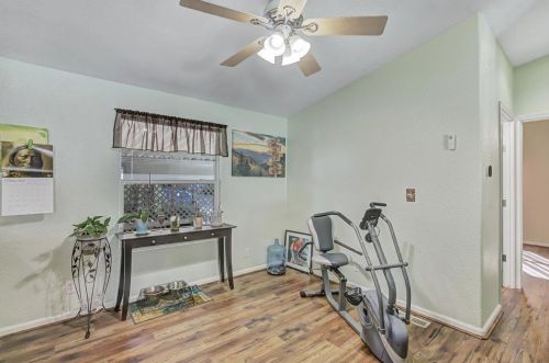 10 Wendy Cir, Grass Valley CA  95945-7037 exterior