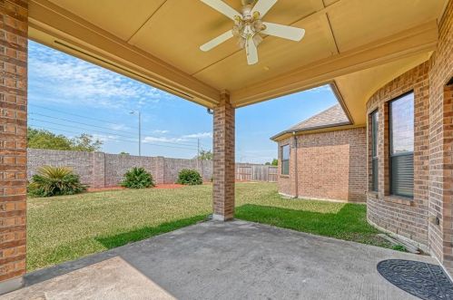 12919 Southern Rdg Dr, Pearland TX  77584-3699 exterior