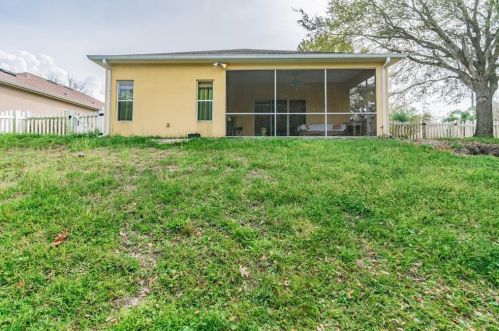 11445 Bathgate Ct, New Port Richey FL  34654-4588 exterior