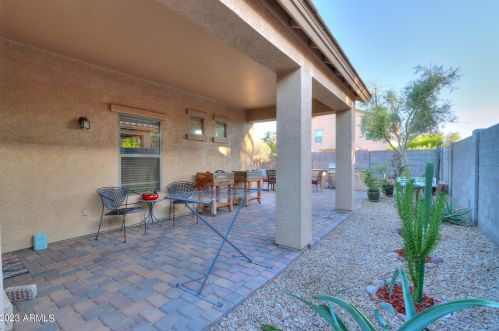 1325 Linda Dr, Casa Grande AZ  85122-3352 exterior