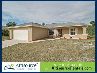 2808 42nd St, Lehigh Acres FL  33976-4745 exterior