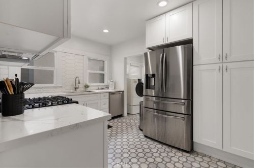 217 Vista Bonita Ave, Glendora CA  91741-0026 exterior