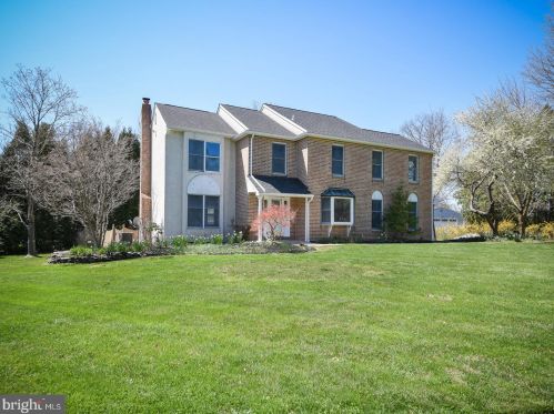 1624 Winchester Dr, Blue Bell, PA 19422-3526