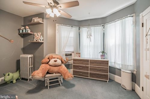 16 5 St, Lansdale PA 19446-2425 exterior