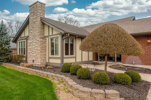 1600 Cambridge Dr, Liberty Township OH  45042 exterior