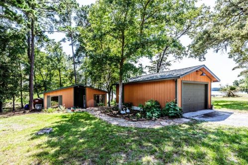 227 Sassafras Dr, Chita TX  75862-6812 exterior