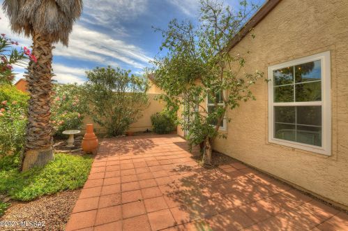 4848 Matilda Dr, Tucson, AZ 85742-4110